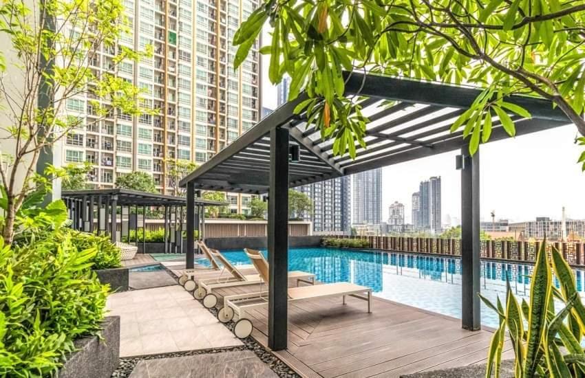 Condo In Bangkok With Swimming Pool Near Malls And Train Luaran gambar