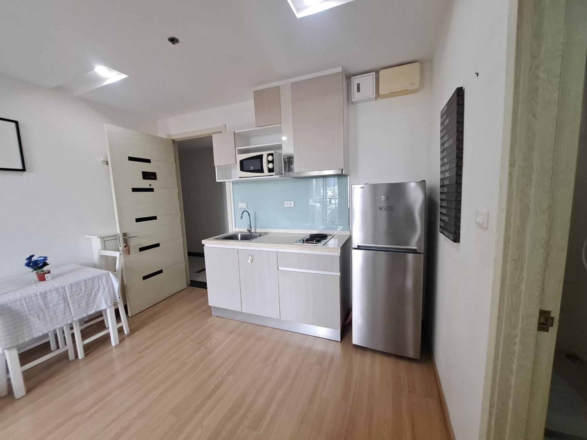 Condo In Bangkok With Swimming Pool Near Malls And Train Luaran gambar