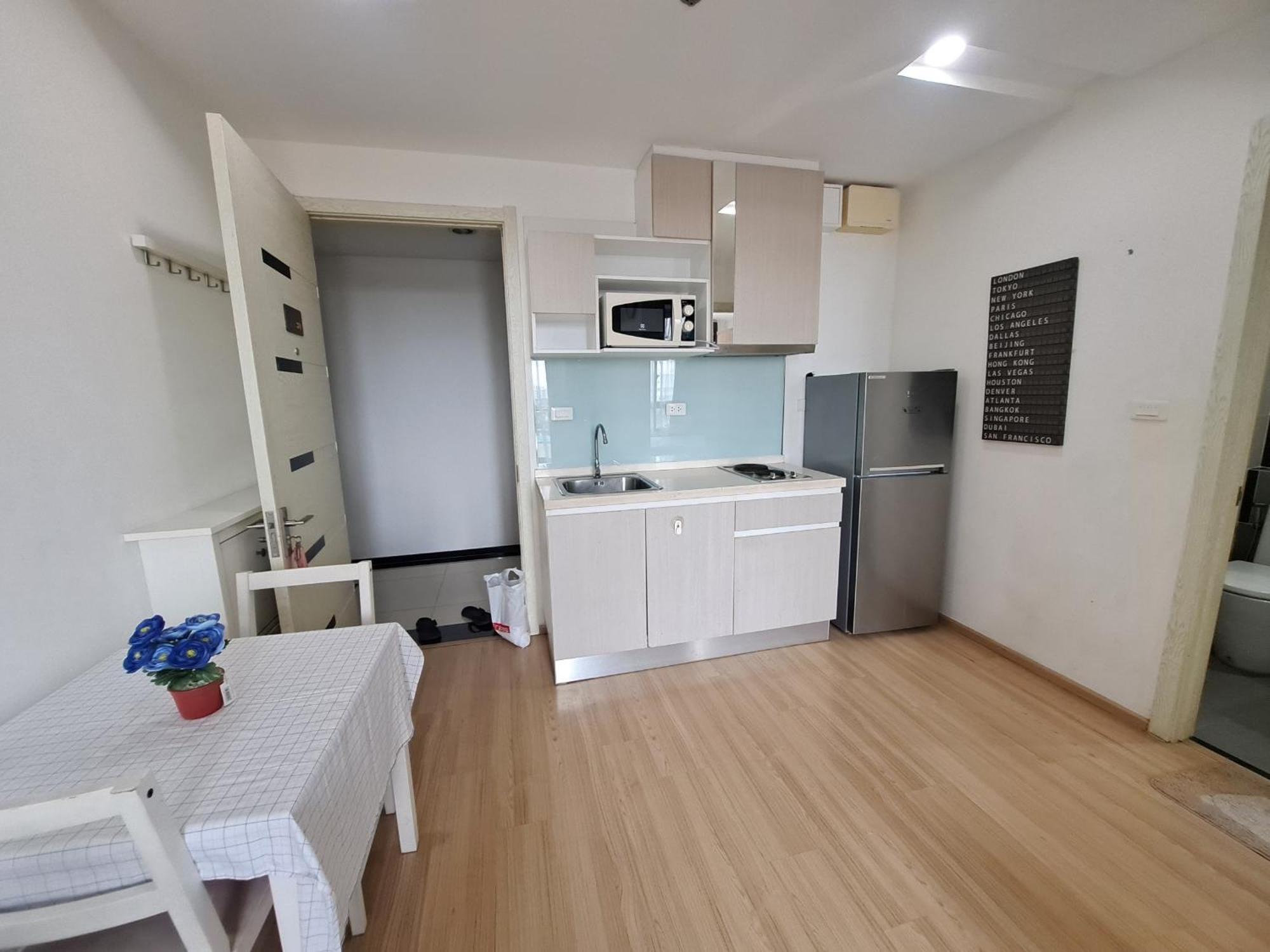 Condo In Bangkok With Swimming Pool Near Malls And Train Luaran gambar